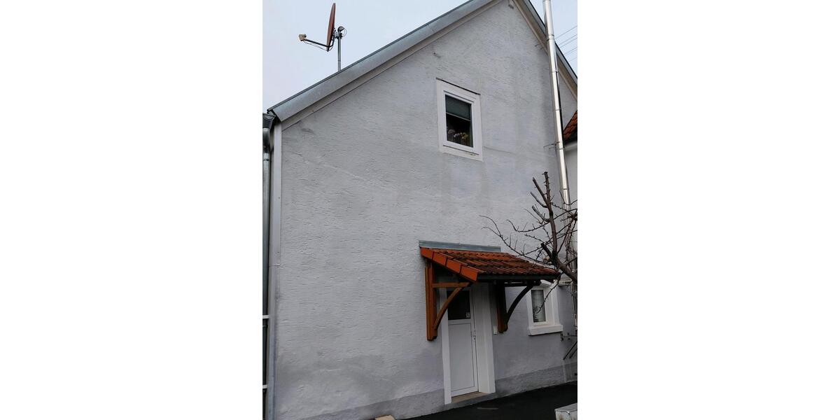 Bauernhaus, Landhaus Lauda-Königshofen Königshofen - 4 Zimmer, 180 m&sup2;, 1.750&euro; | Angebot:25146955