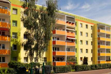 Wohnung Merseburg Neumarkt (Vorstadt) - 4 Zimmer, 73 m&sup2;, 473&euro; | Angebot:27293158