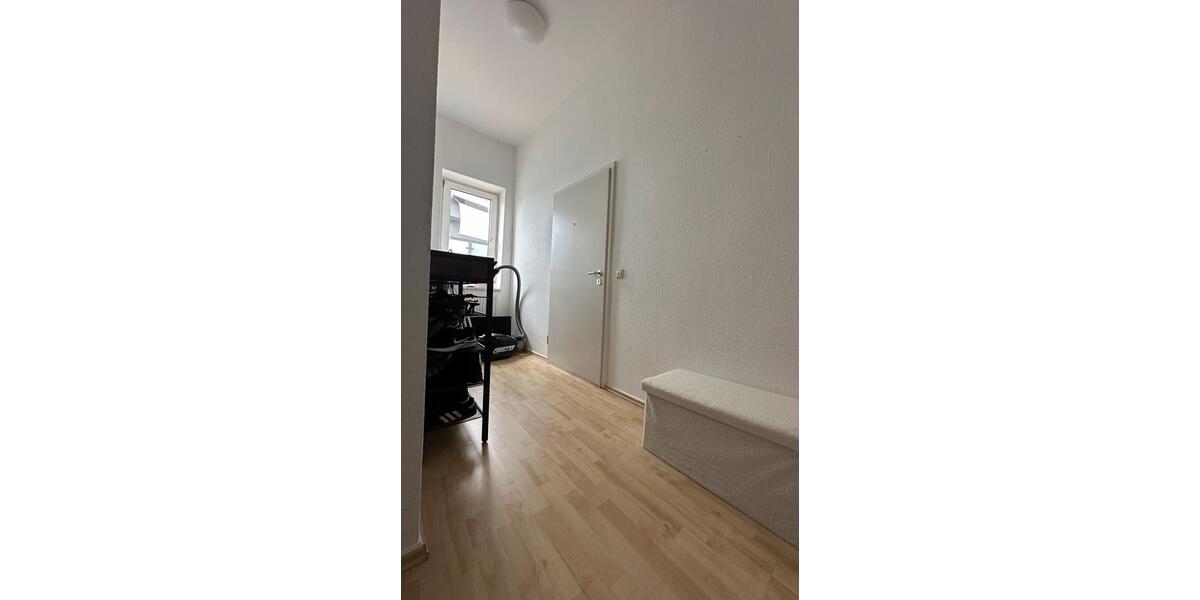 Etagenwohnung Karlsruhe Südstadt - 3 Zimmer, 80 m&sup2;, 1.210&euro; | Angebot:26634930
