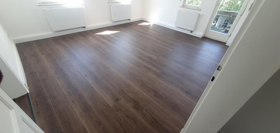 Etagenwohnung Sindelfingen Sindelfingen (Stadt) - 4 Zimmer, 110 m&sup2;, 1.150&euro; | Angebot:26542576