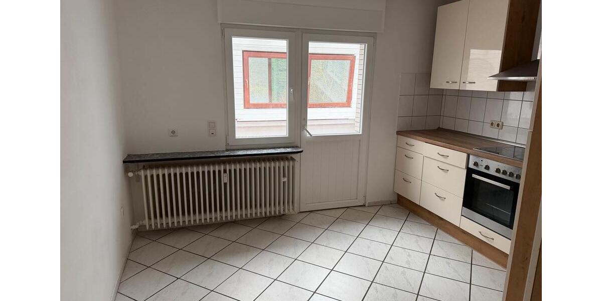 Maisonettenwohnung Köln Chorweiler - 4 Zimmer, 130 m&sup2;, 1.150&euro; | Angebot:24739683