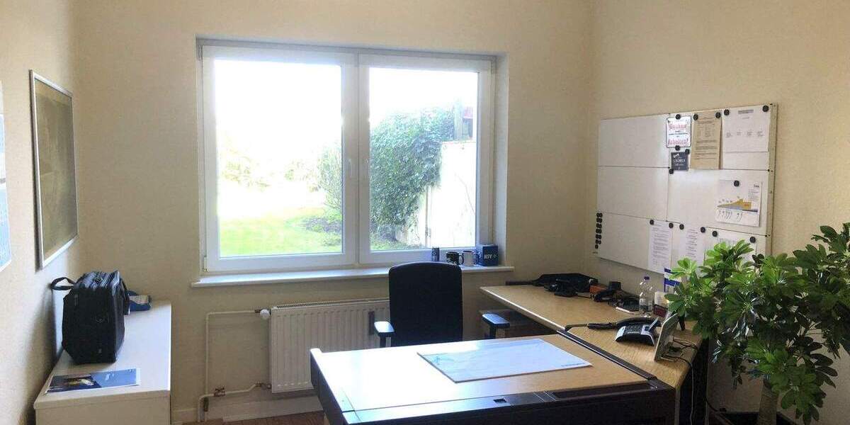 Gewerbeobjekt Wedel - 4 Zimmer, 70 m&sup2;, 930&euro; | Angebot:25065429