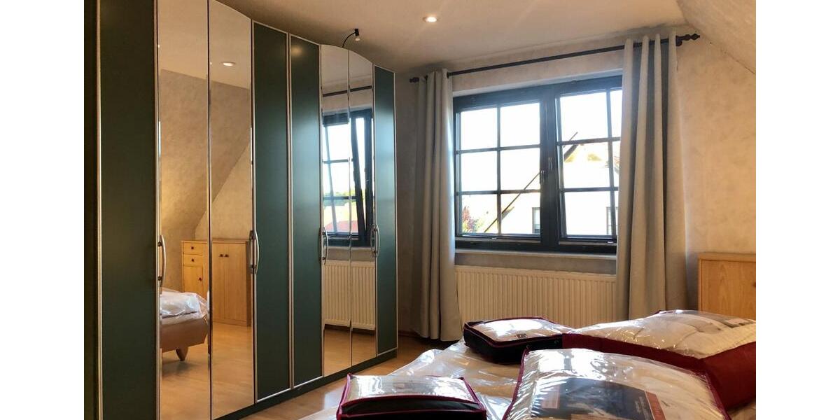 Wohnen auf Zeit Schwerin Friedrichsthal - 3 Zimmer, 120 m&sup2;, 1.350&euro; | Angebot:24707873