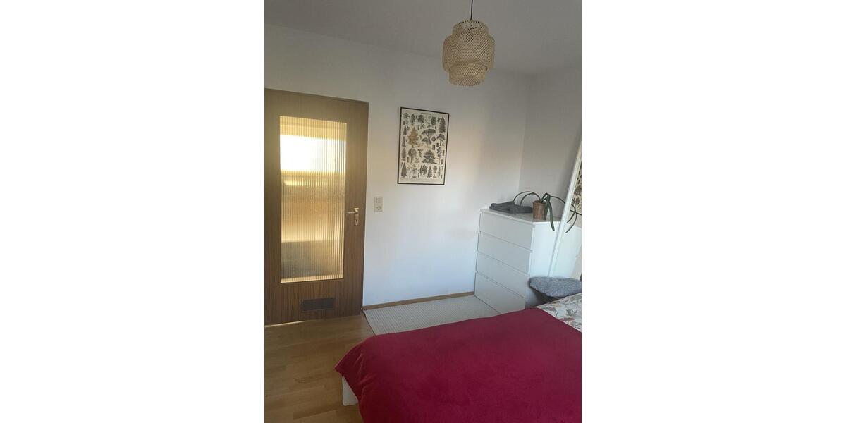 Etagenwohnung Würzburg Steinbachtal - 2 Zimmer, 33 m&sup2;, 480&euro; | Angebot:26225243