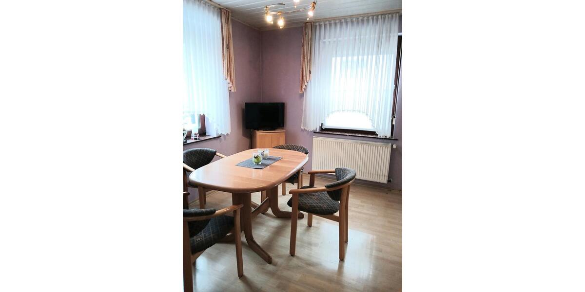 Mehrfamilienhaus, Wohnhaus Duderstadt - 12 Zimmer, 180 m&sup2;, 880&euro; | Angebot:26636109