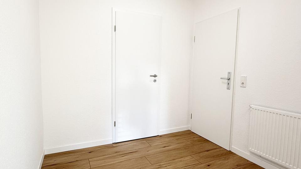 Erdgeschoßwohnung Wiesmoor - 3 Zimmer, 100 m&sup2;, 890&euro; | Angebot:24121611