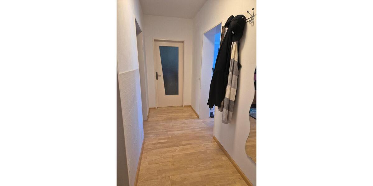 Etagenwohnung Saarbrücken Brebach-Fechingen - 3 Zimmer, 78 m&sup2;, 1.000&euro; | Angebot:26234417