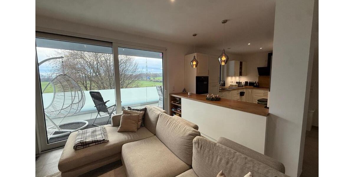 Etagenwohnung Viersen Hülsdonk - 3 Zimmer, 122 m&sup2;, 1.825&euro; | Angebot:24416622