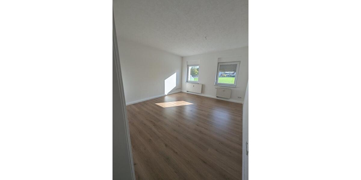 Etagenwohnung Bennewitz - 3 Zimmer, 69 m&sup2;, 499&euro; | Angebot:25305134