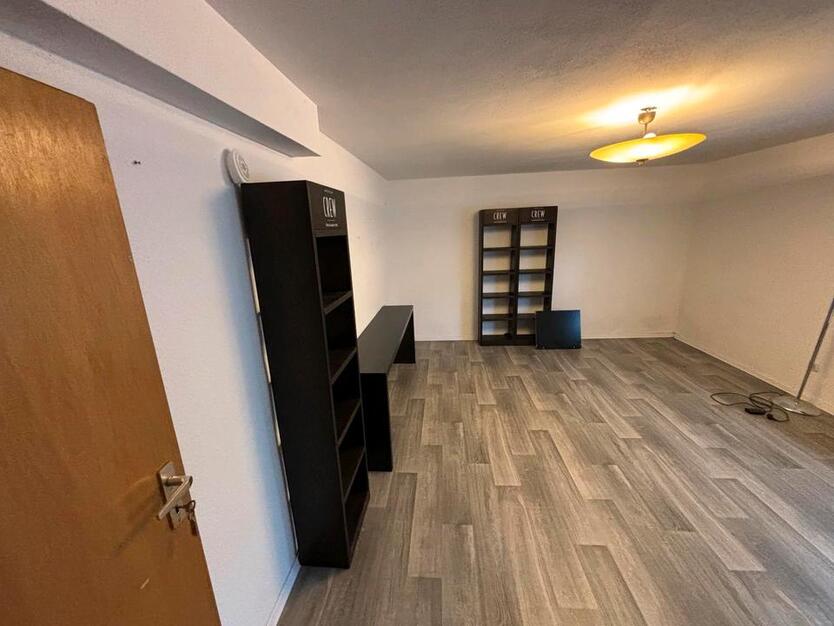 Lagerraum, Büro, Gewerbefläche zimmer