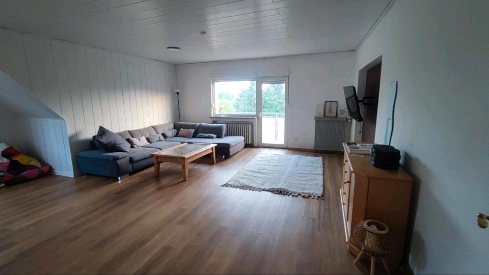 Dachgeschoßwohnung Vlotho - 3.5 Zimmer, 136 m&sup2;, 785&euro; | Angebot:26632797