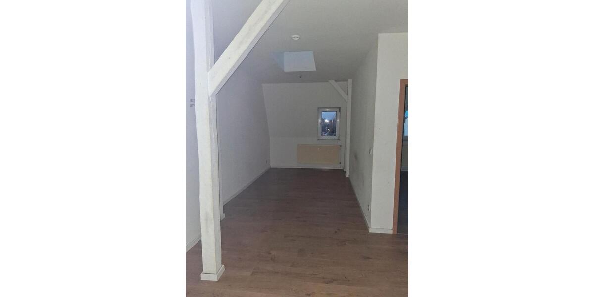 Dachgeschoßwohnung Forst (Lausitz) - 2 Zimmer, 36 m&sup2;, 435&euro; | Angebot:24510032