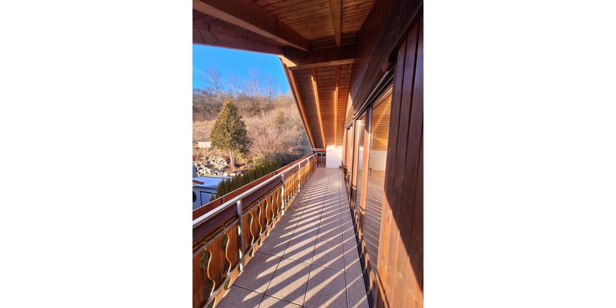 Dachgeschoßwohnung Tuttlingen - 2 Zimmer, 68 m&sup2;, 650&euro; | Angebot:24850555