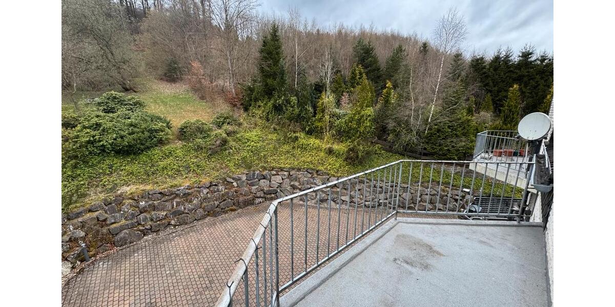 Dachgeschoßwohnung Jünkerath - 3 Zimmer, 90 m&sup2;, 800&euro; | Angebot:26042109