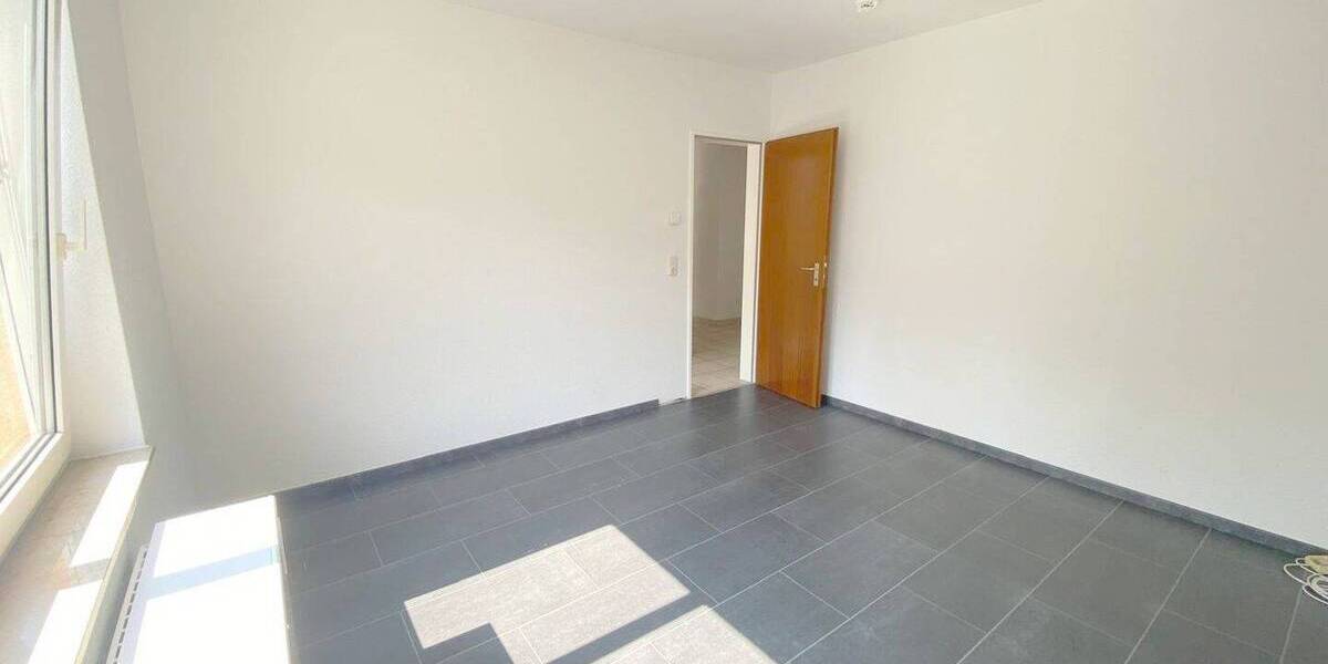 Etagenwohnung Trier Heiligkreuz - 3 Zimmer, 73 m&sup2;, 1.040&euro; | Angebot:25740938
