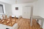 Sanierte möblierte 1,5 Zimmerwohnung mit Einbauküche zimmer