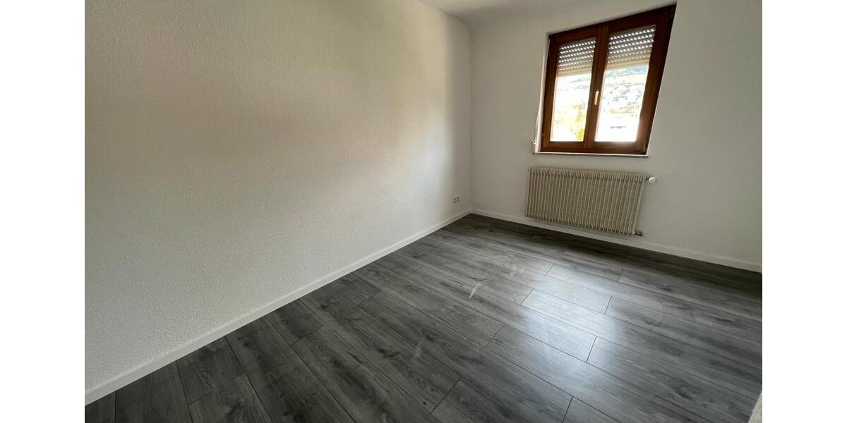 Etagenwohnung Albstadt - 3 Zimmer, 60 m&sup2;, 670&euro; | Angebot:26415281