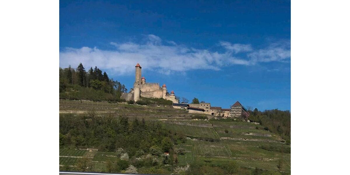 Einfamilienhaus Billigheim - 2 Zimmer, 72 m&sup2;, 1.250&euro; | Angebot:24590429