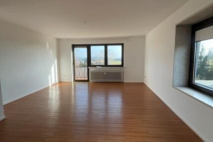 Wohnung Kirchberg (Hunsrück) - 4 Zimmer, 98 m&sup2;, 700&euro; | Angebot:25255632