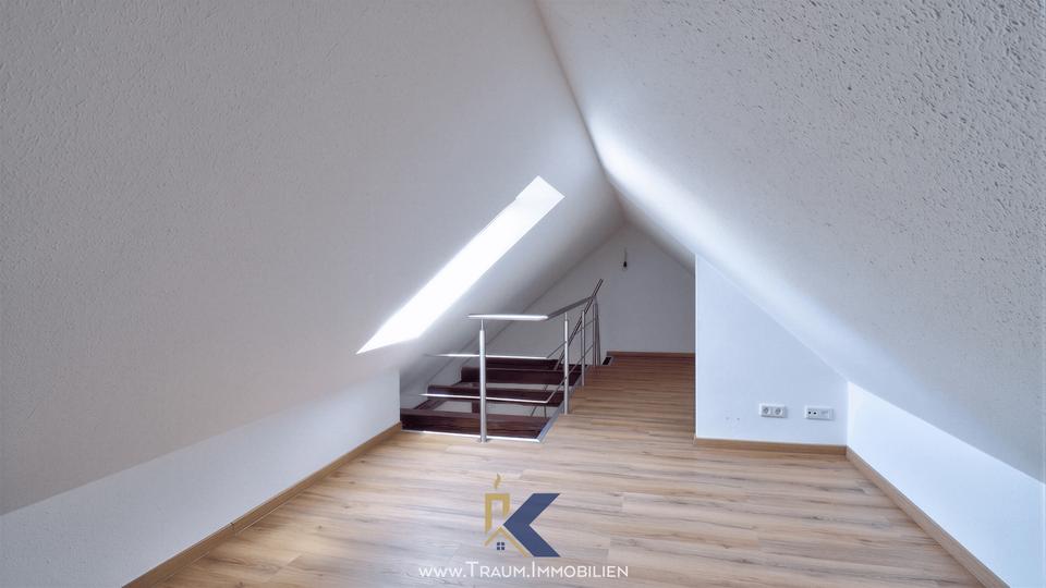 Dachgeschoßwohnung Mühlhausen (Thüringen) - 3 Zimmer, 114 m&sup2;, 855&euro; | Angebot:26556635