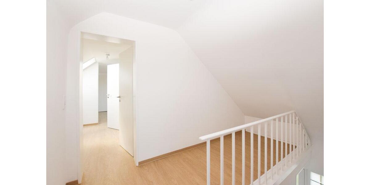 Einfamilienhaus Wolfenbüttel Ahlum - 8 Zimmer, 194 m&sup2;, 1.900&euro; | Angebot:26284876