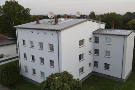 Erstbezug nach Sanierung - Wohnen mit Wärmepumpe & Klima 3 zimmer