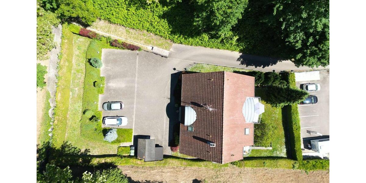 Erdgeschoßwohnung Lahr (Schwarzwald) - 4 Zimmer, 135 m&sup2;, 1.485&euro; | Angebot:26585779