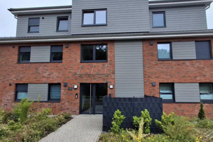 Wohnung Stade Hahle - 3 Zimmer, 90 m&sup2;, 1.250&euro; | Angebot:27265322