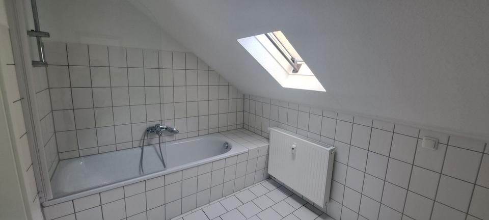 Etagenwohnung Gotha - 2 Zimmer, 50 m&sup2;, 390&euro; | Angebot:26536280