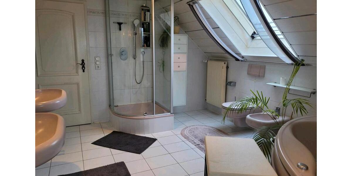 Etagenwohnung Sulzheim - 1 Zimmer, 80 m&sup2;, 300&euro; | Angebot:26227757