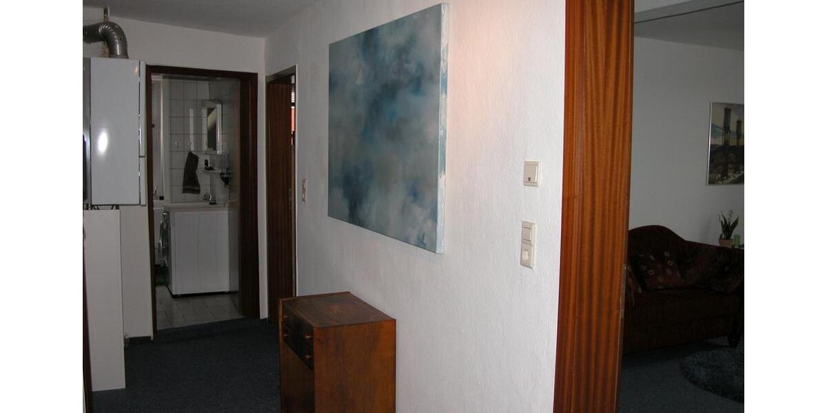 Dachgeschoßwohnung Einbeck - 3 Zimmer, 68 m&sup2;, 440&euro; | Angebot:25047486