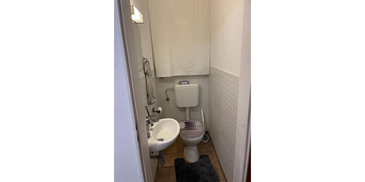 Etagenwohnung Eppelheim - 2 Zimmer, 70 m&sup2;, 900&euro; | Angebot:24733532