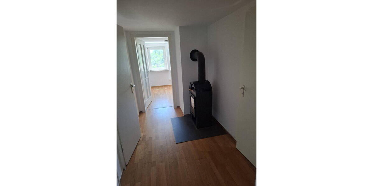 Etagenwohnung Langquaid - 2 Zimmer, 50 m&sup2;, 435&euro; | Angebot:26730922