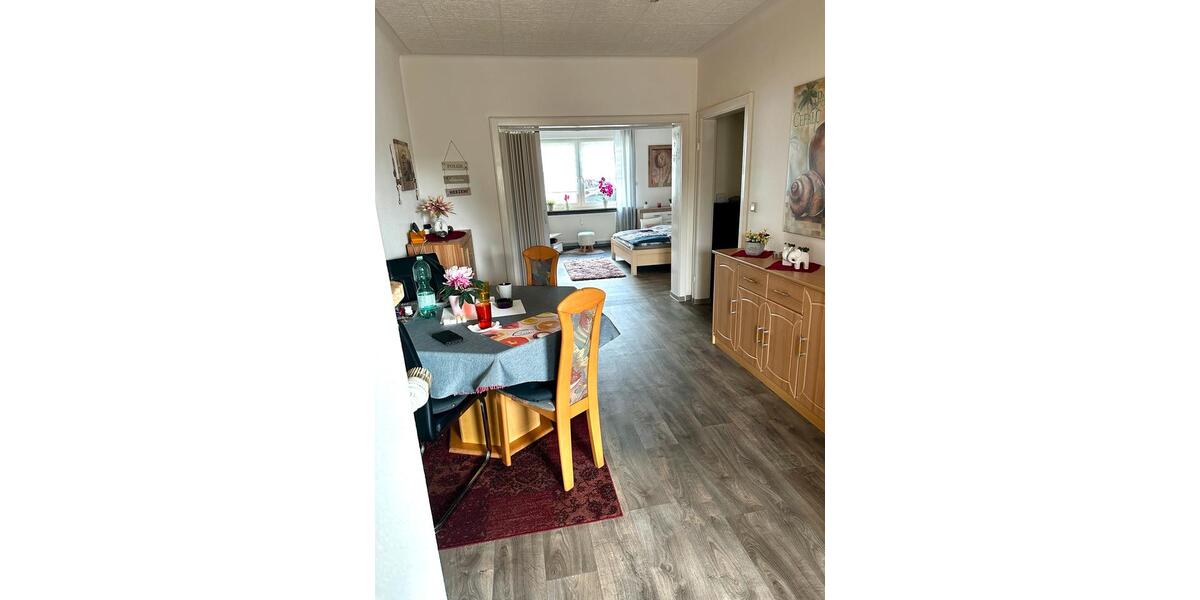 Erdgeschoßwohnung Völklingen - 3 Zimmer, 90 m&sup2;, 680&euro; | Angebot:26607049