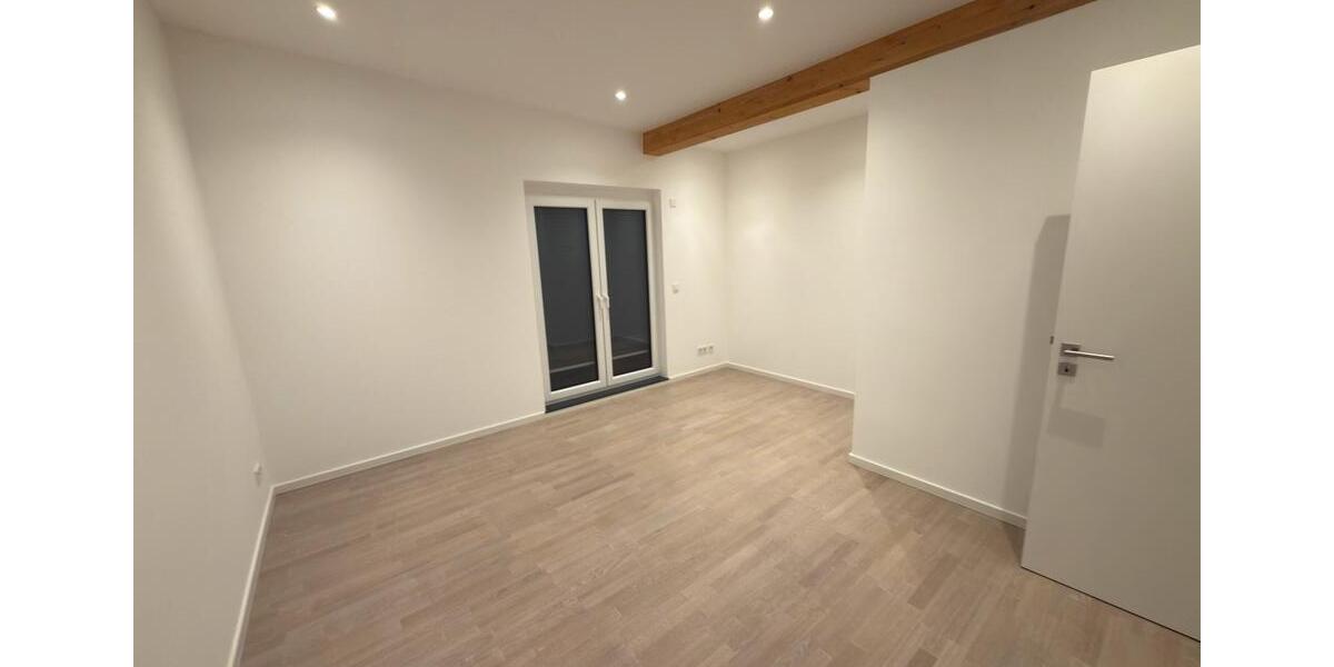 Dachgeschoßwohnung Pohlheim - 3 Zimmer, 129 m&sup2;, 1.590&euro; | Angebot:24572167