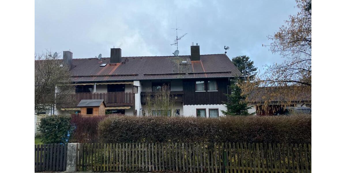 Reihenhaus Hohenlinden - 7 Zimmer, 165 m&sup2;, 2.400&euro; | Angebot:26682505
