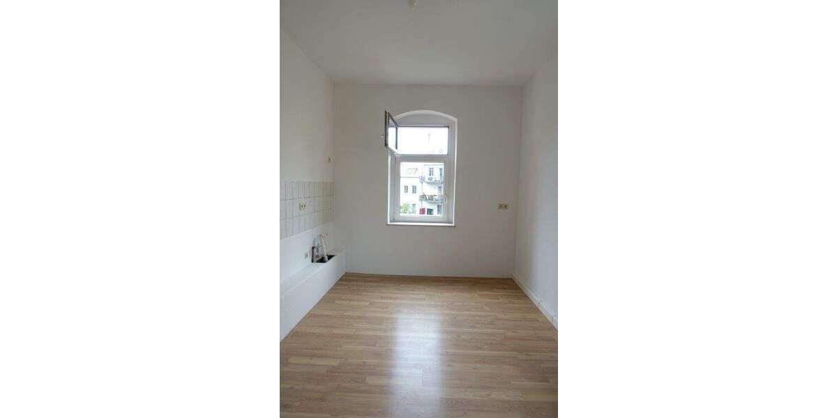 Etagenwohnung Radebeul - 2 Zimmer, 57 m&sup2;, 560&euro; | Angebot:25671631