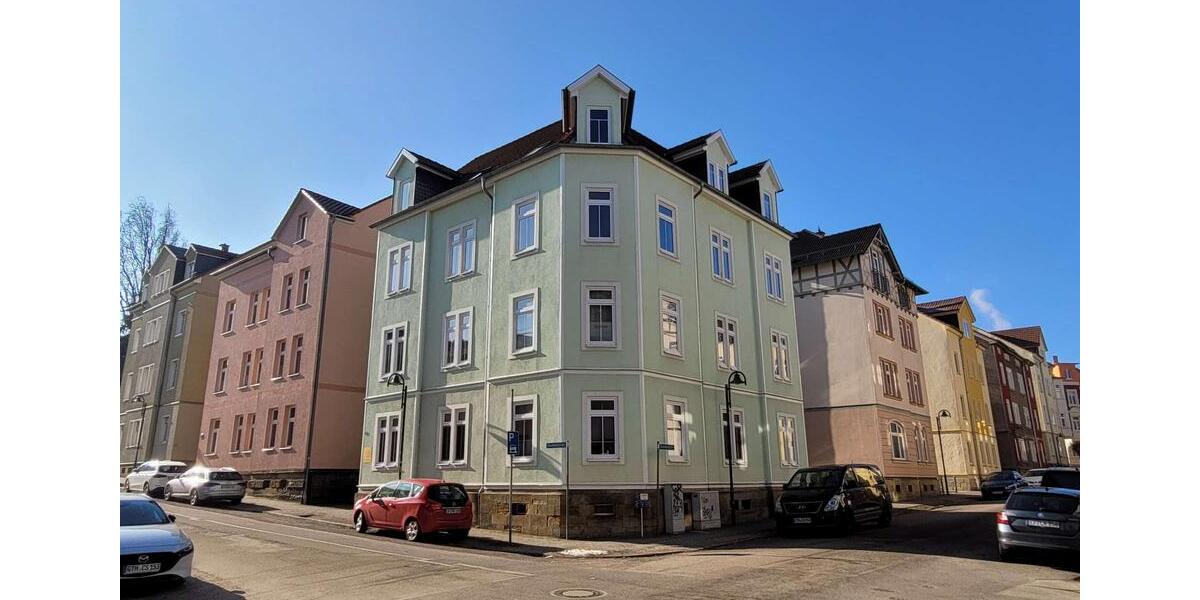 Etagenwohnung Gotha - 4 Zimmer, 118 m&sup2;, 855&euro; | Angebot:25216122