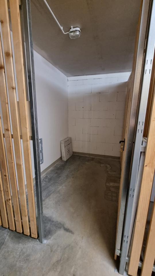 3-Zimmer-Wohnung mit Terrasse, Loggia und hochw. Ausstattung
