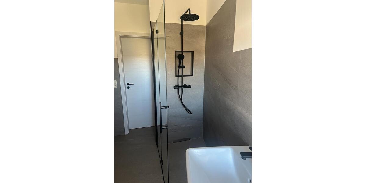 Etagenwohnung Glauchau - 2 Zimmer, 51 m&sup2;, 400&euro; | Angebot:26512369