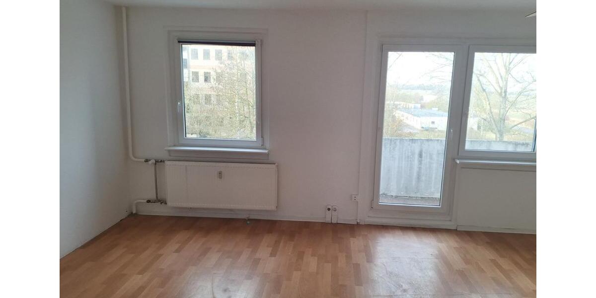Etagenwohnung Zehdenick - 3 Zimmer, 68 m&sup2;, 420&euro; | Angebot:25751488