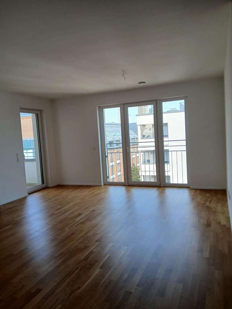 Wohnung zum Mieten in Frankfurt am Main 1.399 € 70.59 m²