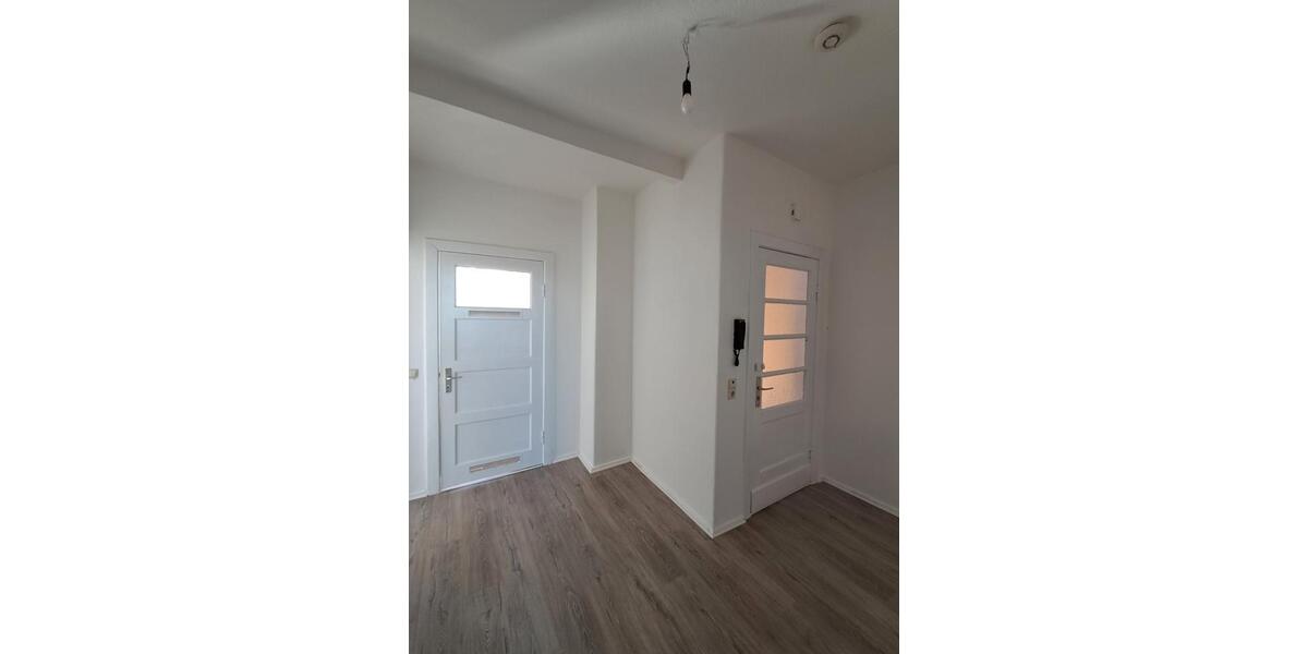 Etagenwohnung Bremerhaven Mitte - 3 Zimmer, 70 m&sup2;, 375&euro; | Angebot:26534544