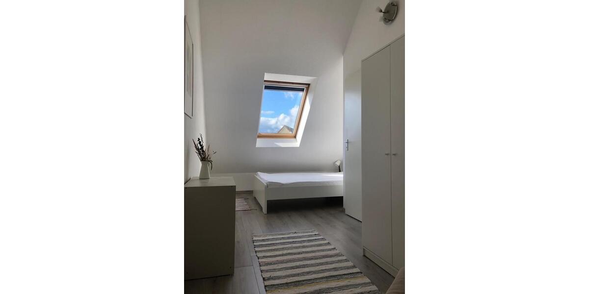 Wohnen auf Zeit Berlin Treptow-Köpenick - 4 Zimmer, 15 m&sup2;, 500&euro; | Angebot:26478821
