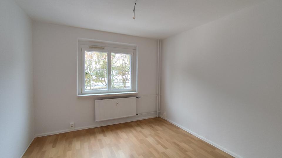 Etagenwohnung Zella-Mehlis Mehlis - 3 Zimmer, 62 m&sup2;, 360&euro; | Angebot:24767574