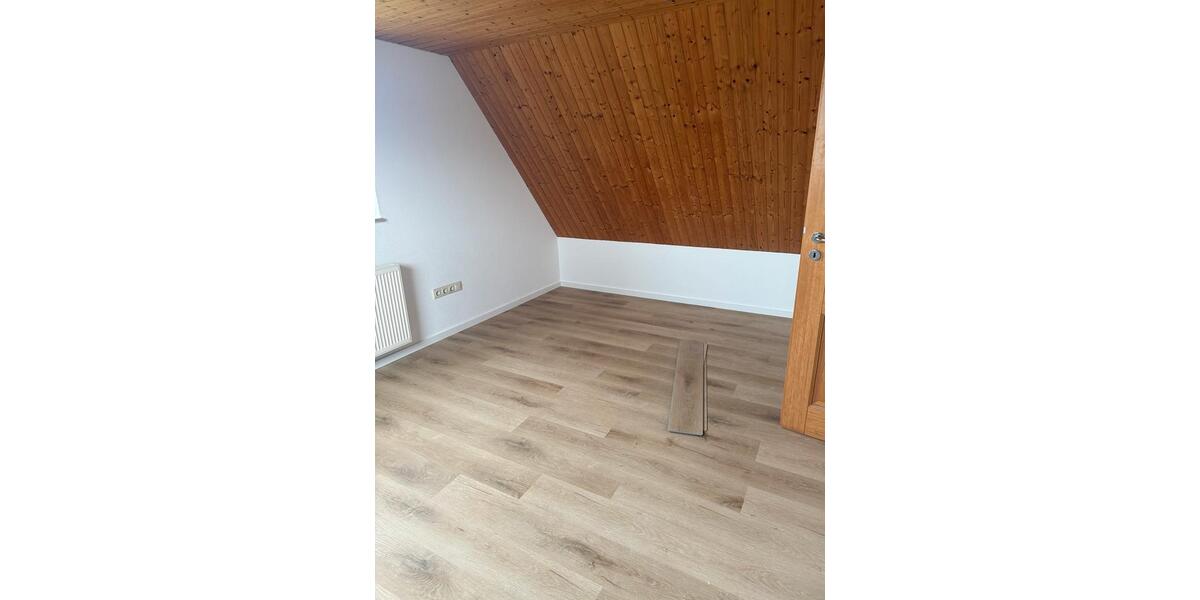 Maisonettenwohnung Bielefeld Heepen - 5 Zimmer, 100 m&sup2;, 1.150&euro; | Angebot:26039390