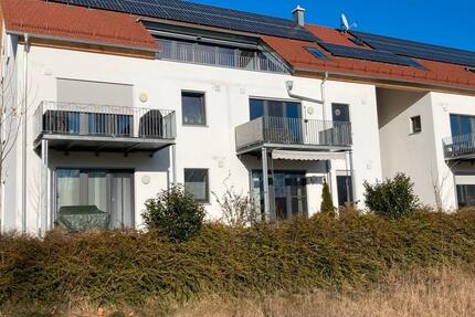 Haus Gangkofen - 3 Zimmer, 93 m&sup2;, 1.100&euro; | Angebot:24537434