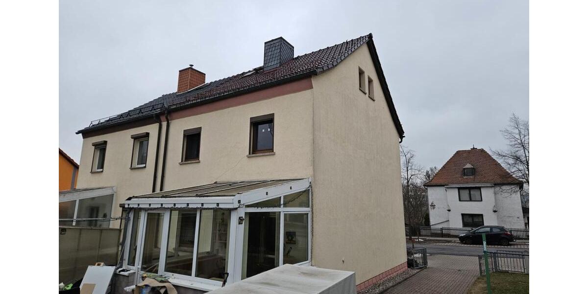 Einfamilienhaus Gotha - 8 Zimmer, 200 m&sup2;, 1.500&euro; | Angebot:26289768