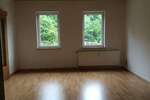 Hier können 1-2 Familien wohnen, 6,5-Zimmer, in sehr ruhiger Lage von Krölpa - Maisonettenwohnung Krölpa b. Pößneck | Angebot:27273446