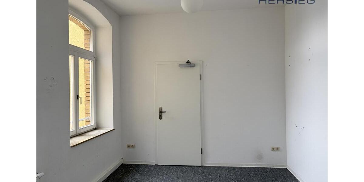 Etagenwohnung Annaberg-Buchholz Buchholz - 5 Zimmer, 240 m&sup2;, 586&euro; | Angebot:24493235